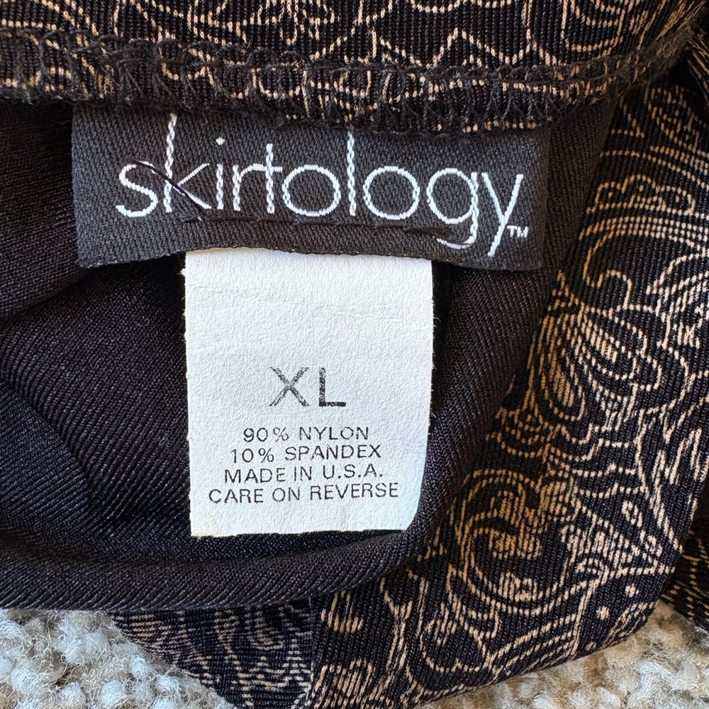 Vintage Y2K Skirtology Brown & Black Paisley Maxi Skirt - Picture 8 of 9